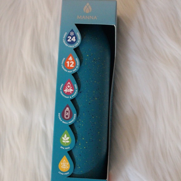 Manna, Double wall Vacuum insulated Stainless Steel Water Bottle - Picture 1 of 10